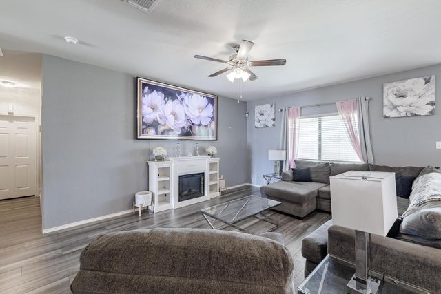 302 Paddock LN, Killeen, TX 76542