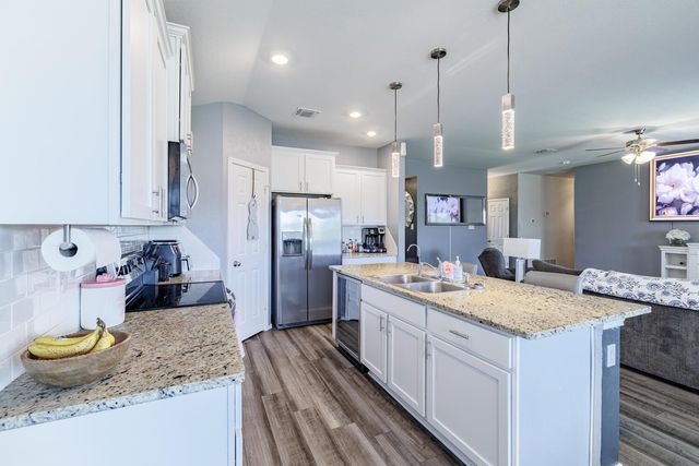 302 Paddock LN, Killeen, TX 76542