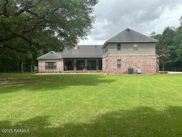 10427 U S Hwy 167, Abbeville, LA 70510