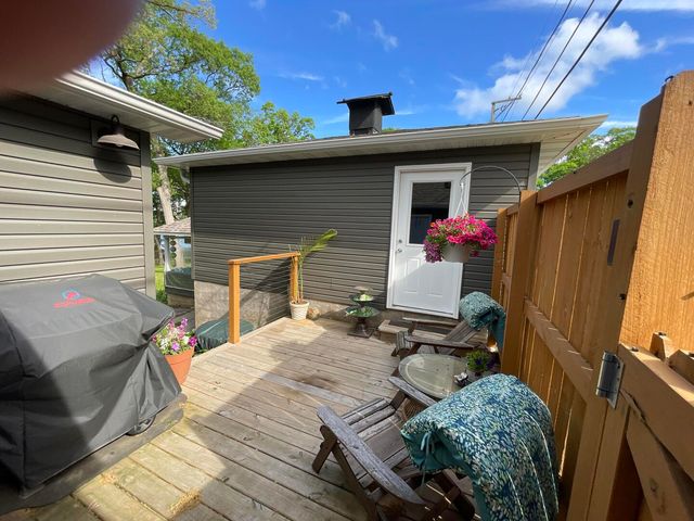 4909 Wildwood Drive, Mchenry, IL 60051