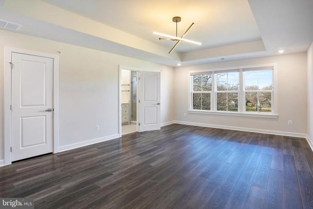 6725 24TH CT N, Arlington, VA 22205