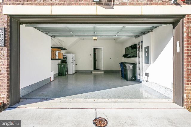 6725 24TH CT N, Arlington, VA 22205