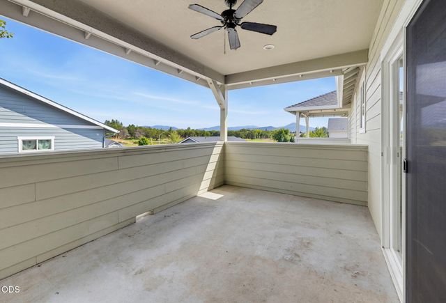 417 Echo Way, Eagle Point, OR 97524