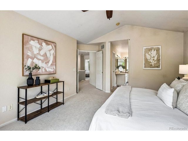 2956 S Espana Ct, Aurora, CO 80013