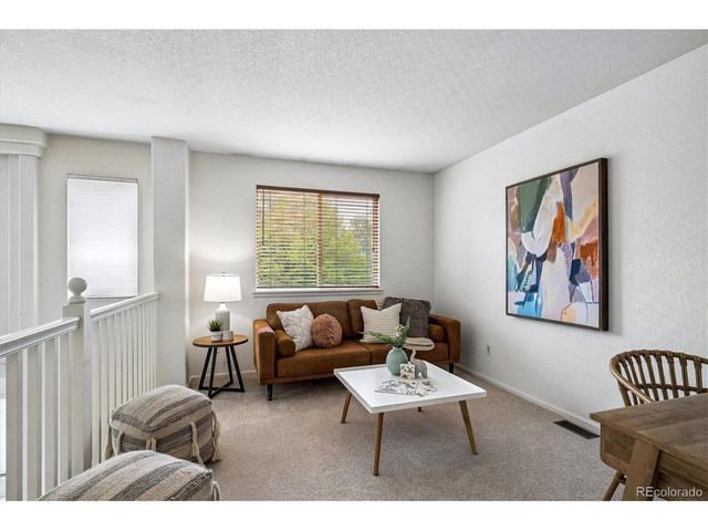 2956 S Espana Ct, Aurora, CO 80013