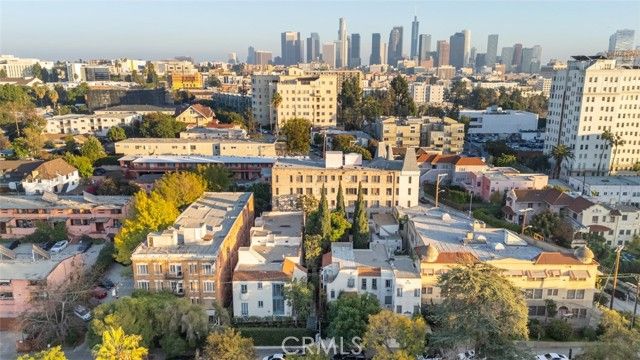 534 S Coronado, Los Angeles, CA 90057