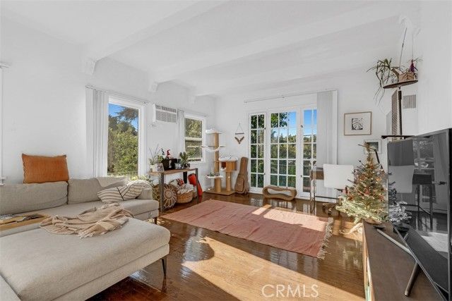 534 S Coronado, Los Angeles, CA 90057