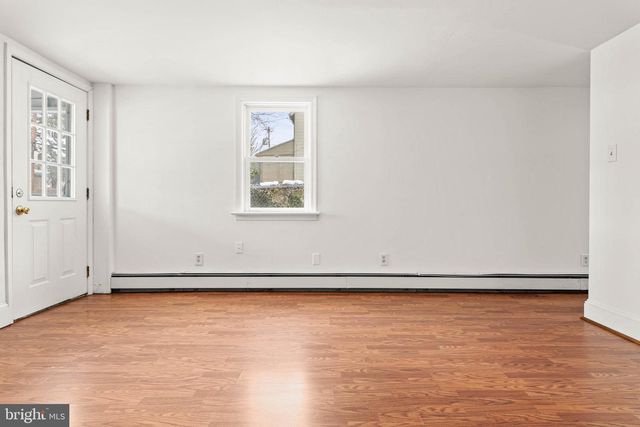 211 GREENFIELD AVE, Ardmore, PA 19003