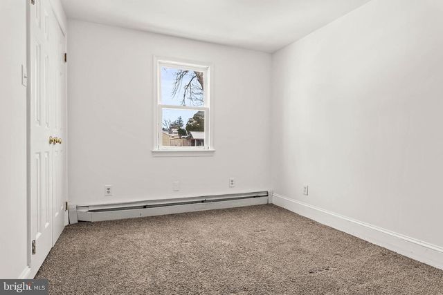 211 GREENFIELD AVE, Ardmore, PA 19003