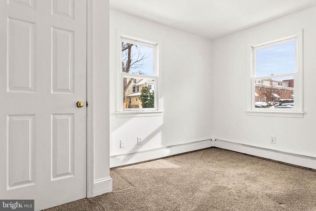 211 GREENFIELD AVE, Ardmore, PA 19003