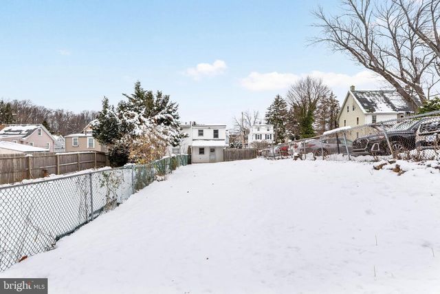 211 GREENFIELD AVE, Ardmore, PA 19003