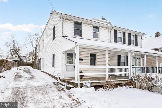 211 GREENFIELD AVE, Ardmore, PA 19003