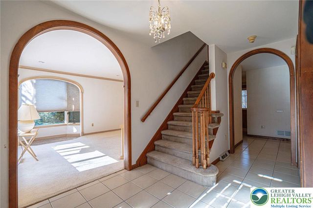 1501 Sycamore Avenue, Forks Twp, PA 18040