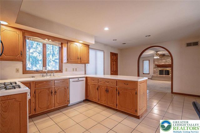 1501 Sycamore Avenue, Forks Twp, PA 18040