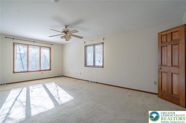 1501 Sycamore Avenue, Forks Twp, PA 18040