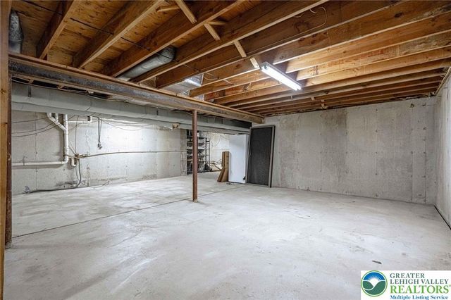 1501 Sycamore Avenue, Forks Twp, PA 18040