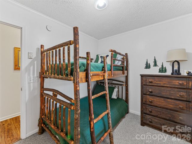 860 Creekside Drive, Maggie Valley, NC 28751