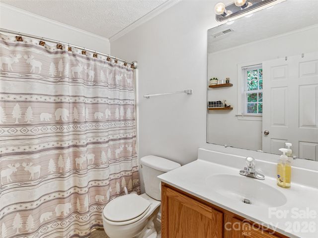 860 Creekside Drive, Maggie Valley, NC 28751