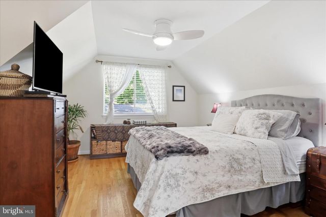 8143 EDMONTON CT, Springfield, VA 22152