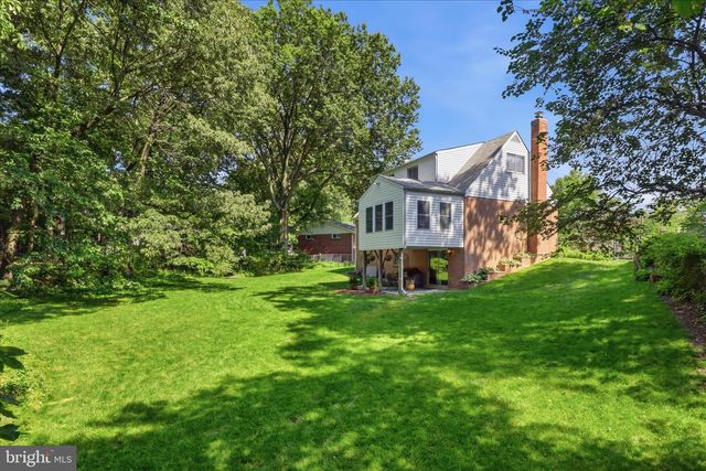 8143 EDMONTON CT, Springfield, VA 22152