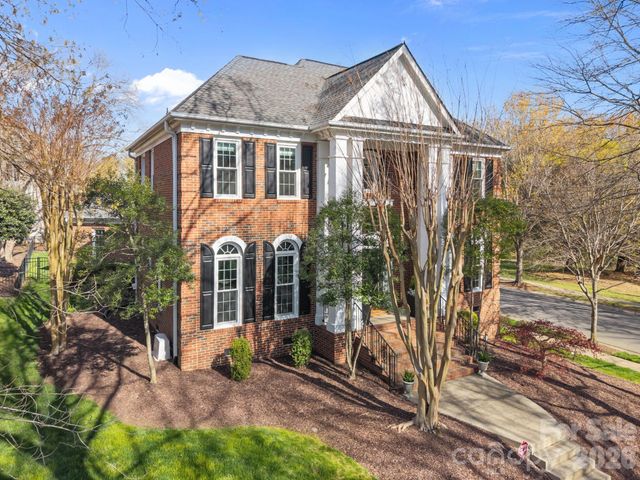 7100 Prescott Pond Lane, Charlotte, NC 28270