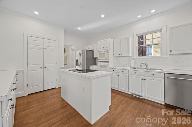 7100 Prescott Pond Lane, Charlotte, NC 28270