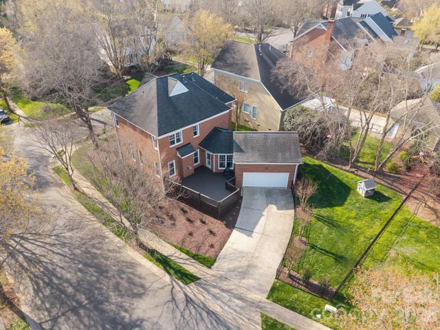 7100 Prescott Pond Lane, Charlotte, NC 28270