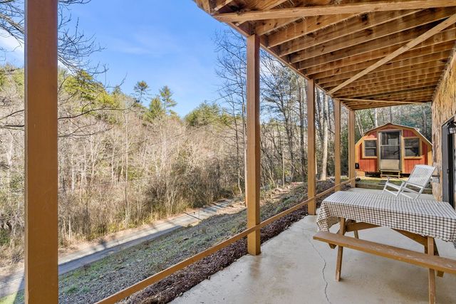 608 Hilltop Lane, Murphy, NC 28906