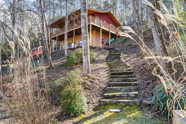 608 Hilltop Lane, Murphy, NC 28906