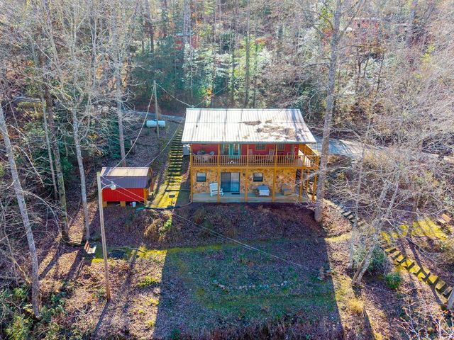 608 Hilltop Lane, Murphy, NC 28906