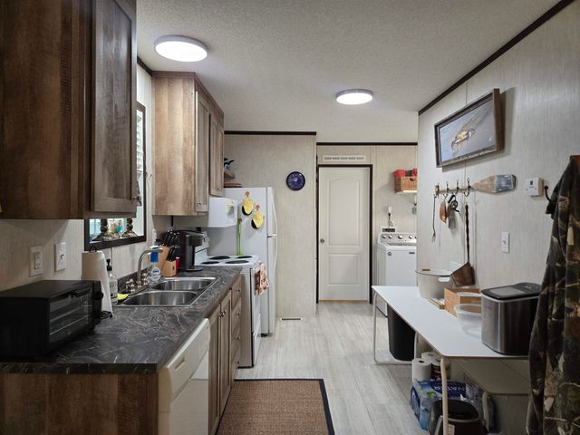 370 W Canal St., Garden City Beach, SC 29576