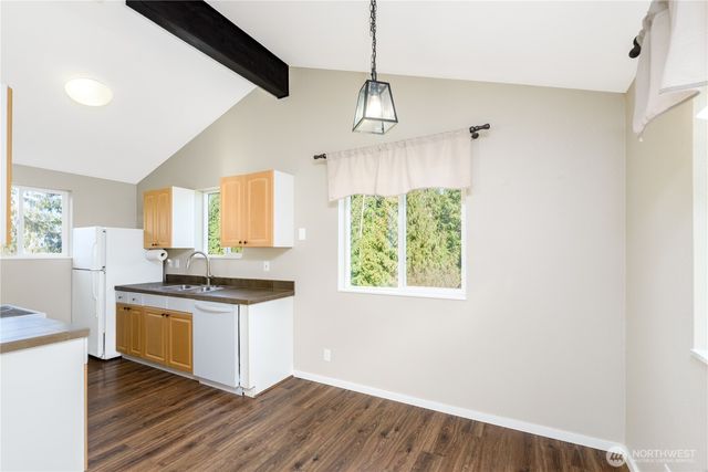 81 Guy Kelly Road, Port Angeles, WA 98362