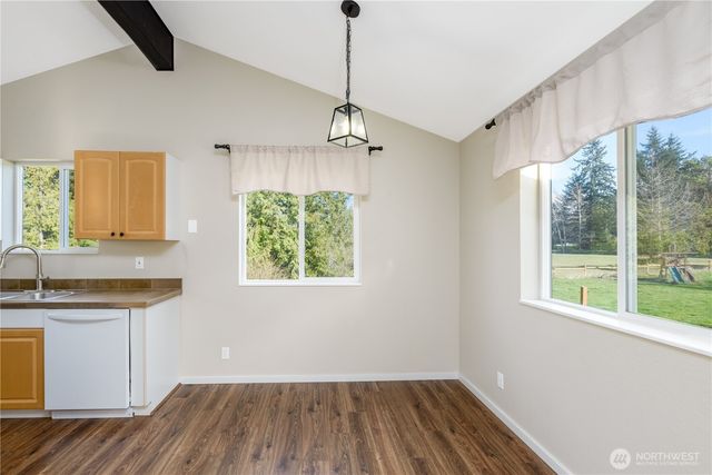 81 Guy Kelly Road, Port Angeles, WA 98362