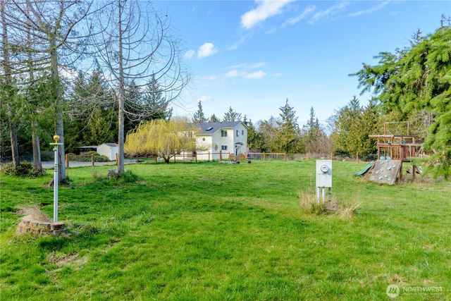 81 Guy Kelly Road, Port Angeles, WA 98362