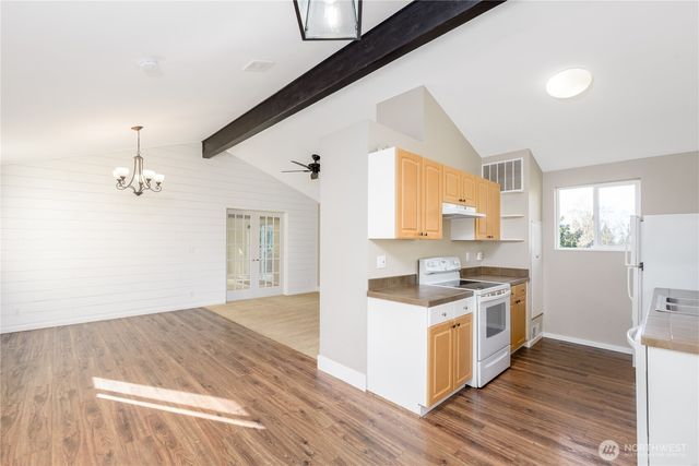 81 Guy Kelly Road, Port Angeles, WA 98362