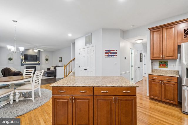 15566 TODDSBURY LN, Manassas, VA 20112