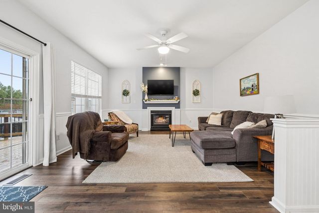 15566 TODDSBURY LN, Manassas, VA 20112