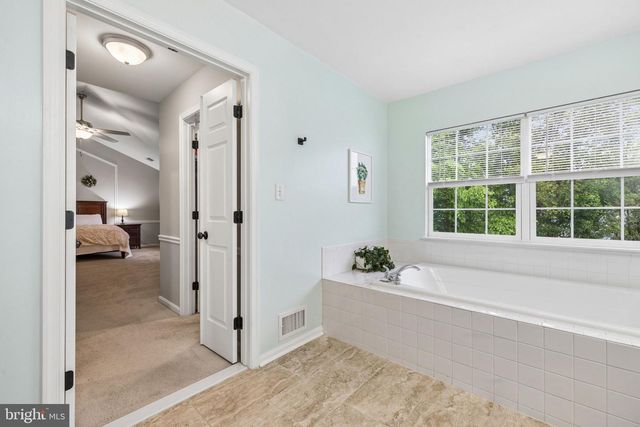15566 TODDSBURY LN, Manassas, VA 20112