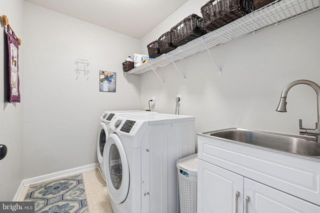 15566 TODDSBURY LN, Manassas, VA 20112