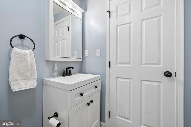 15566 TODDSBURY LN, Manassas, VA 20112