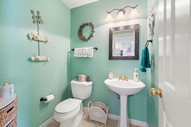 2156 Sandell Drive, Grapevine, TX 76051