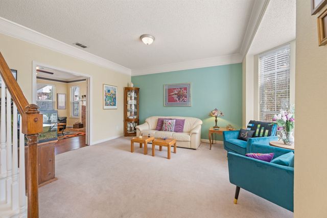 2156 Sandell Drive, Grapevine, TX 76051