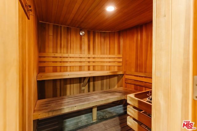 3950 Via Dolce 518, Marina Del Rey, CA 90292