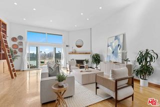 3950 Via Dolce 518, Marina Del Rey, CA 90292