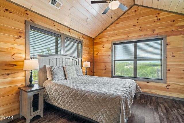229 Lily Jo Way, Sevierville, TN 37876