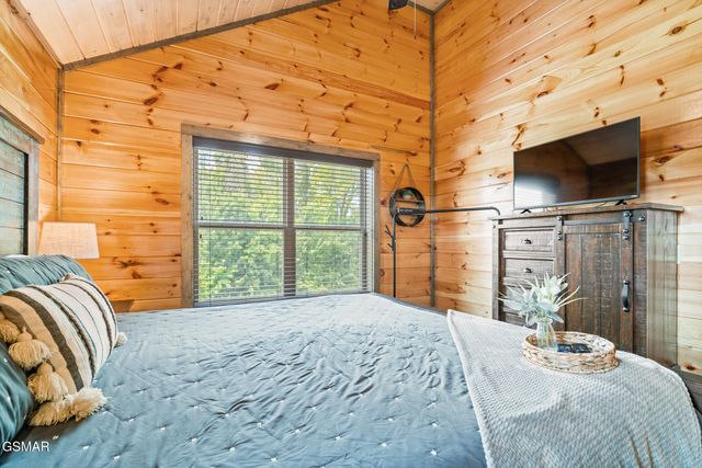 229 Lily Jo Way, Sevierville, TN 37876