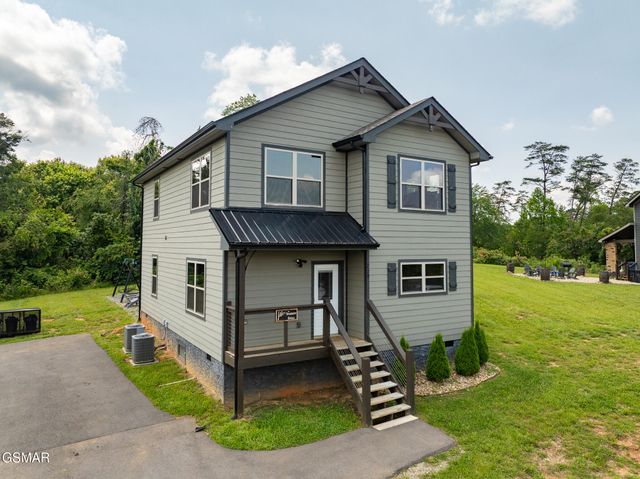 229 Lily Jo Way, Sevierville, TN 37876