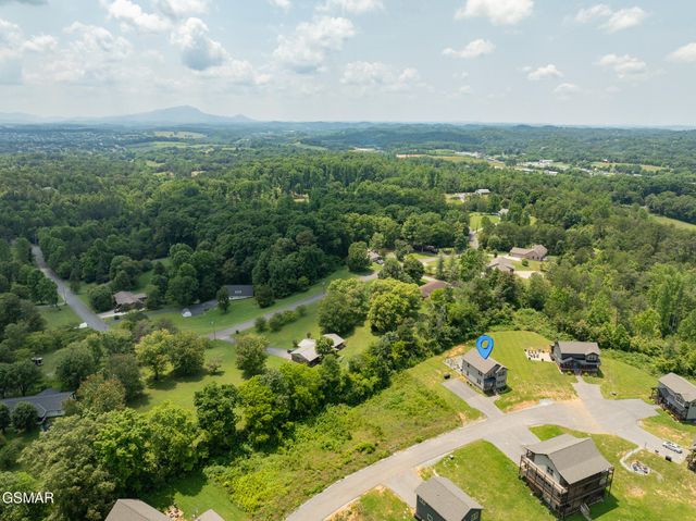 229 Lily Jo Way, Sevierville, TN 37876
