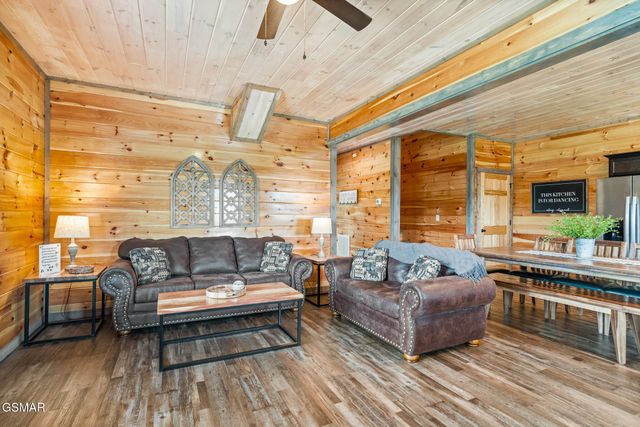 229 Lily Jo Way, Sevierville, TN 37876