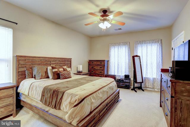 7927 TRAILVIEW XING, Glen Burnie, MD 21060